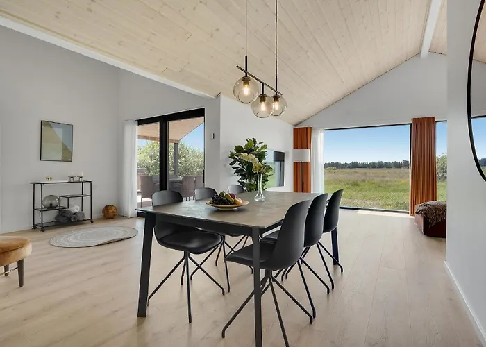 3 Bedroom Stunning In Jerup